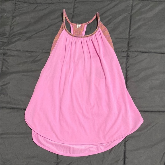 Lululemon Tuck Me In Tank - Picture 1 of 11